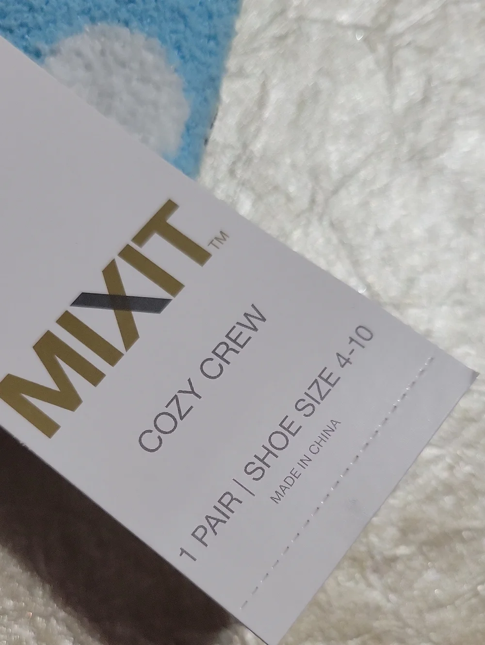 Cozy Penguin Fuzzy Socks - Mixit- Crew